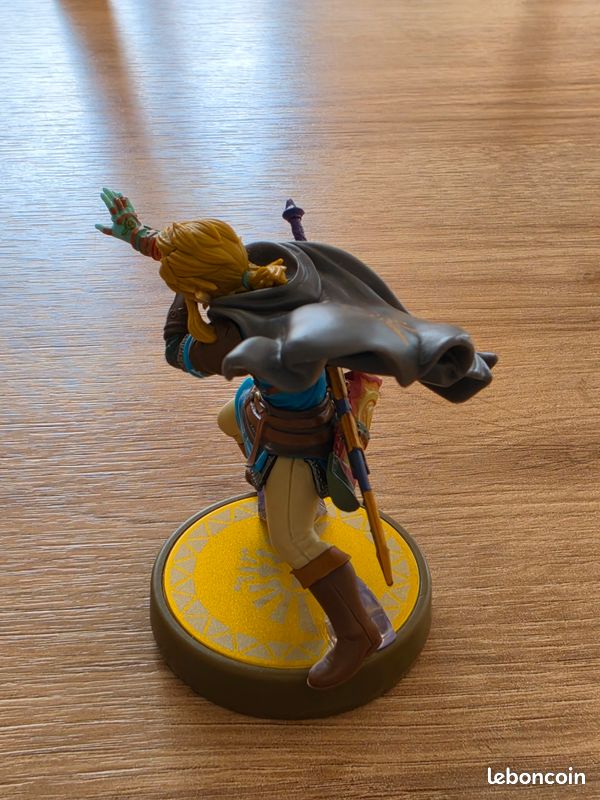 Amiibo Link - Zelda Tears Of The Kingdom. Réinitialisé et nettoyé pour la vente 100% fonctionnel.
Envoi rapide et soigné (image 4)