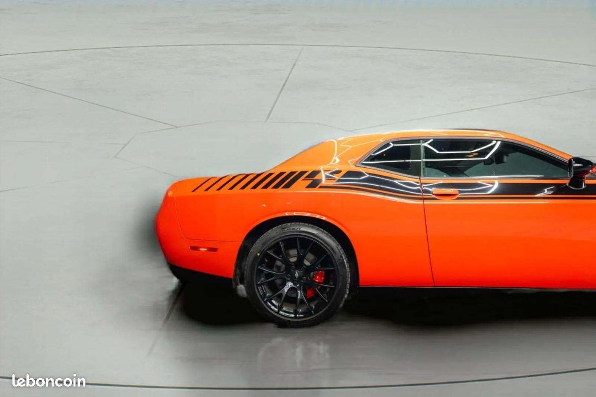 Dodge CHALLENGER 5.7 V8 R/T * NAP * Pack SRT * H&K * R20 (image 7)