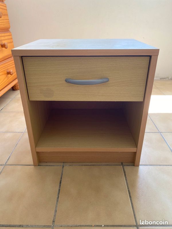 Table chevet (image 1)