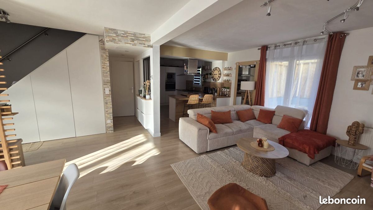 Maison 6 pièces 145 m² · à Mondeville · 145 m² · 335 000 €
