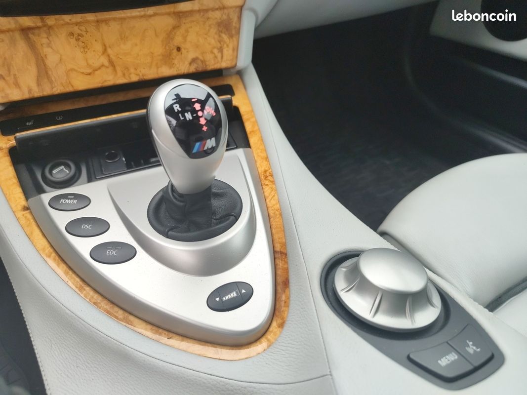Bmw m6 coupe 5.0l ( e63 ) v10 507ch smg7 bva - cuir merino - ciel de toit alcantara - garantie 6 mois (image 9)