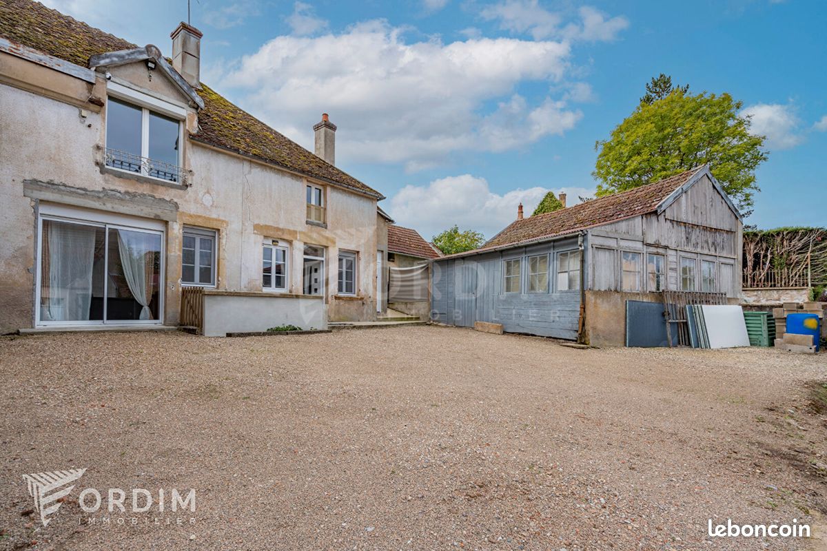 Maison 5 pièces 122 m² · à Cussy-les-Forges · 122 m² · 139 000 €
