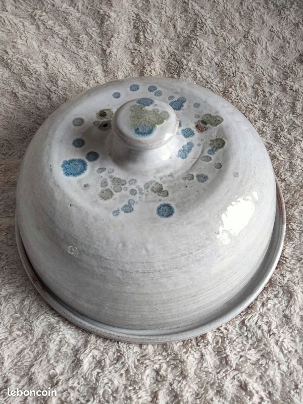 Cloche à fromage (image 1)