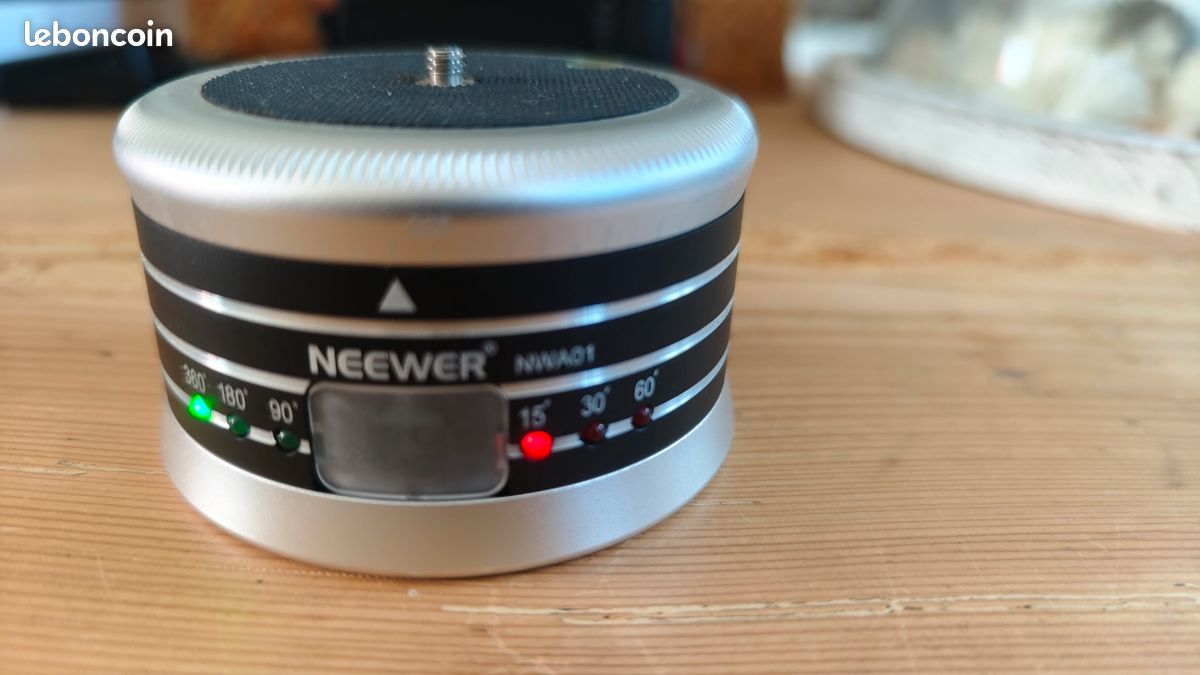 Rotule panoramique tête de trépied électronique Neewer pour Timelapse, vitesse et direction variables, batterie intégrée (image 4)