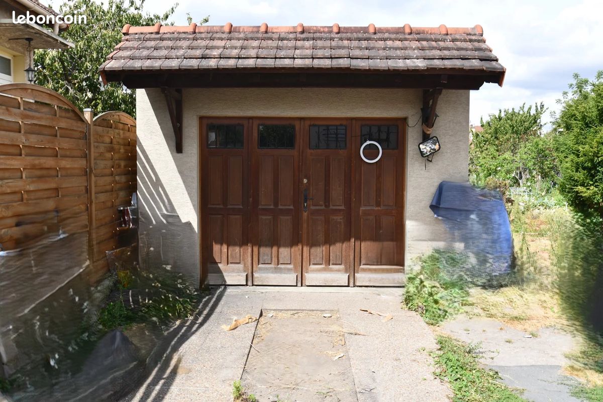 Terrain 515 m² · à Livry-Gargan · 515 m² · 241 000 €