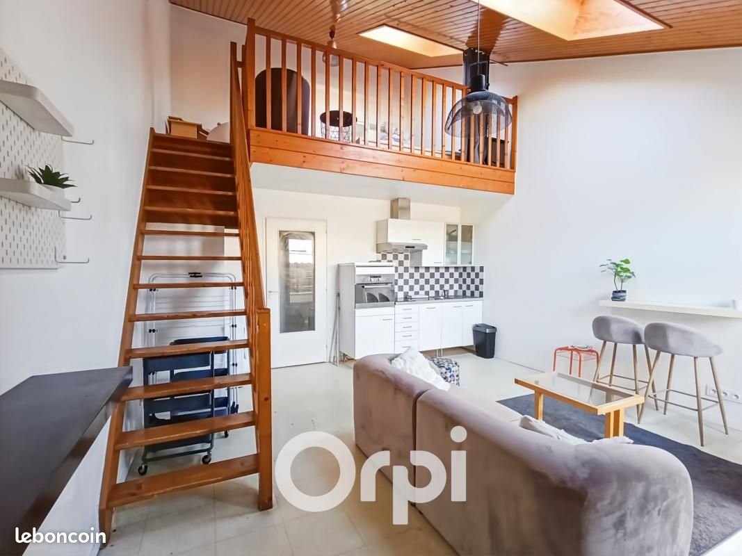 Appartement 1 pièce 39 m² · à La Roche-sur-Yon · 39 m² · 110 000 €