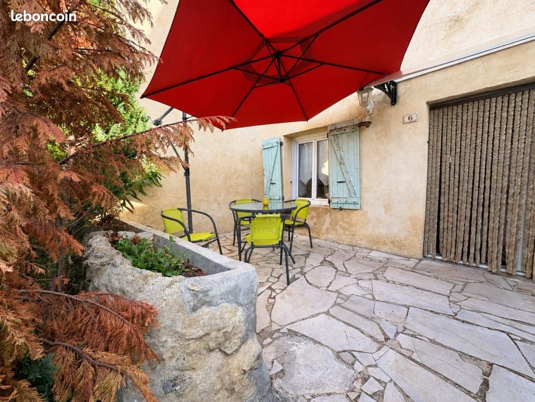 Maison 6 pièces 170 m² · à Molleville · 170 m² · 159 000 €