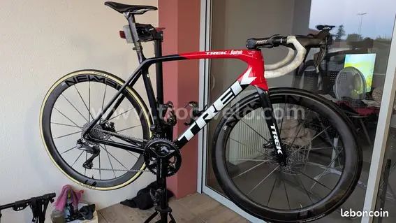 Kit D'adhésifs De Cadre Trek Madone Disque Segafredo Factory Racing, Neuf