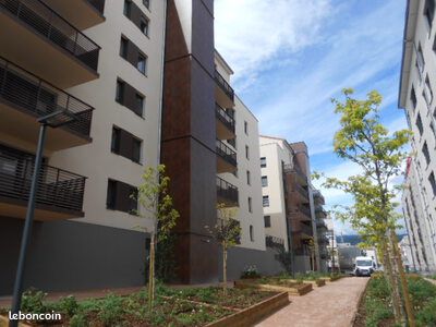 Appartement 3 pièces 65 m² · à Clermont-Ferrand · 65 m² · 854 €/mois