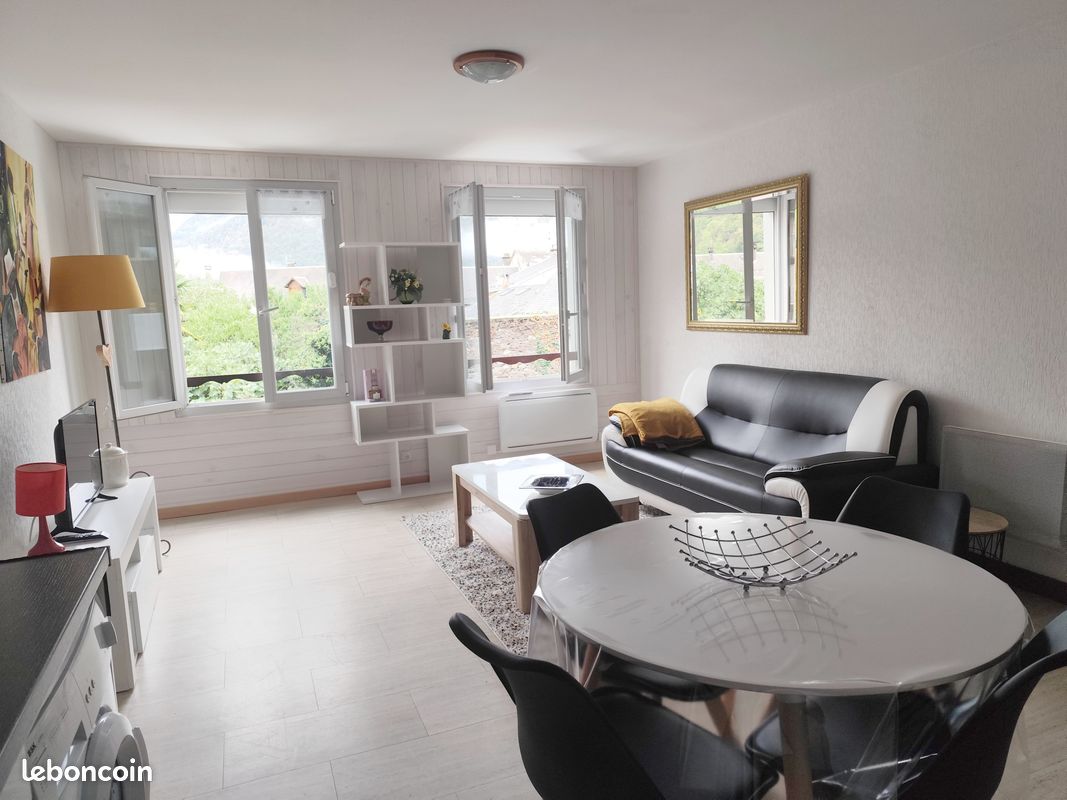 Appartement 3 pièces 54 m² · à Bagnères-de-Luchon · 54 m² · 162 000 €
