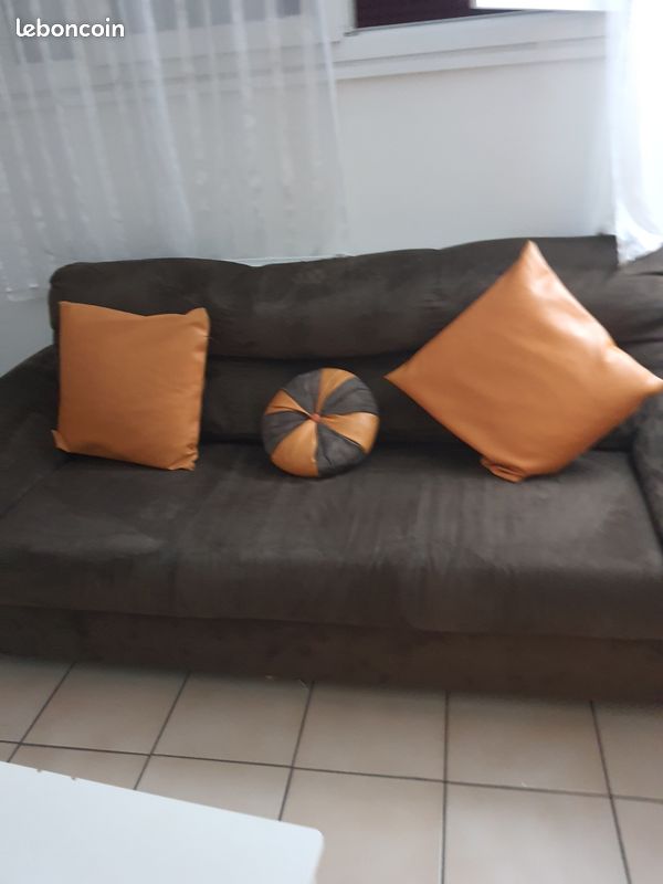 Canapé (image 1)