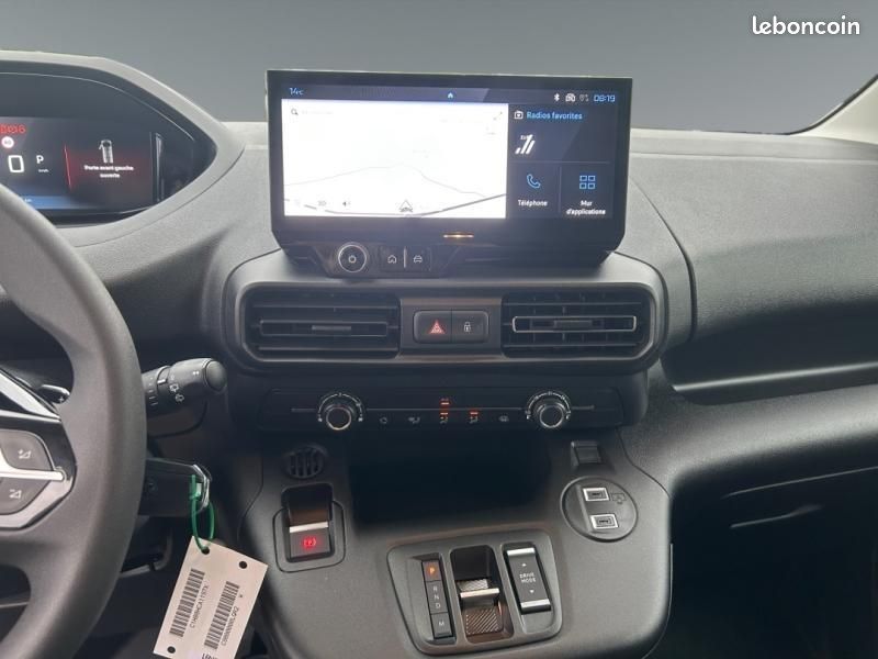 Peugeot Partner M Diesel 130ch automatique (image 10)