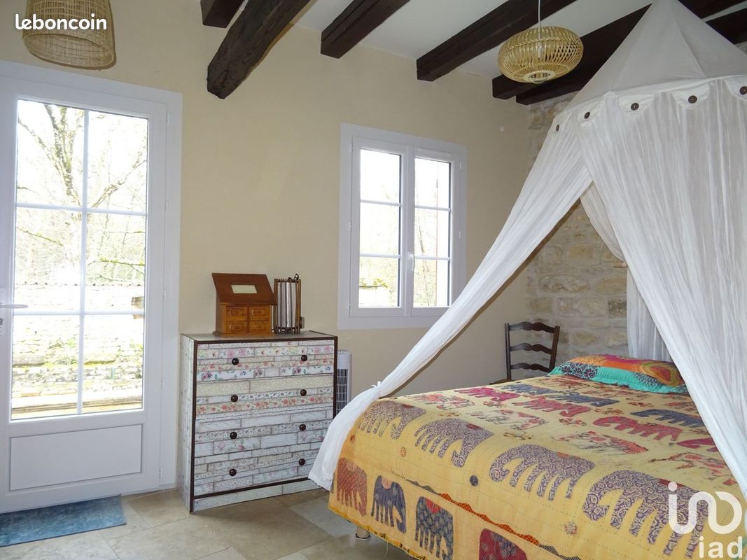 Moulin 5 pièces 131 m² - Lizant 86400 (image principale 6)