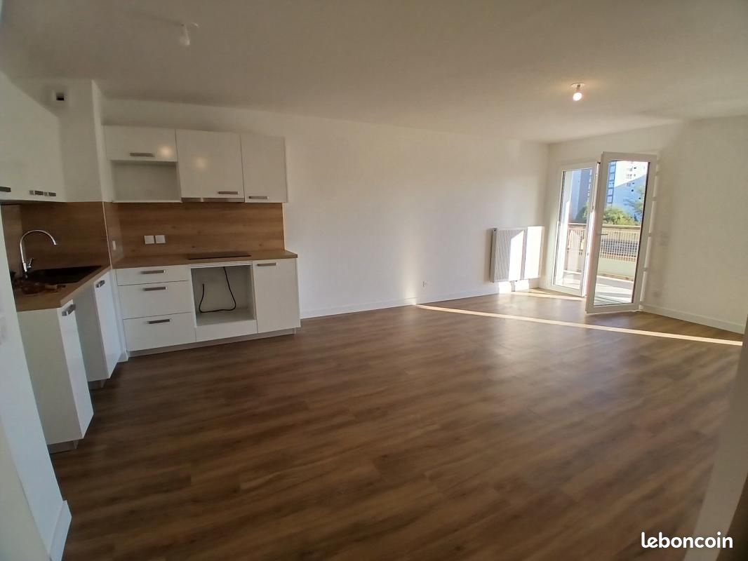 Appartement 3 pièces 68 m² · à Floirac · 68 m² · 927 €/mois