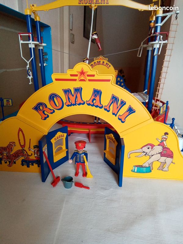 PLAYMOBIL Circo - Rideau Rouge Entrée Des Artistes Romani, Set 3720/4230, Usato - Foto 1