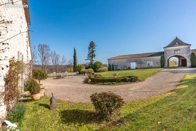 Manoir 10 pièces 380 m²