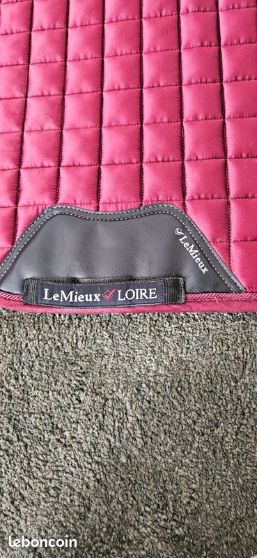 Coussin De Dressage équestre LeMieux Bourgogne Loire - Occasion Bon état, Coton, Couleur Rouge