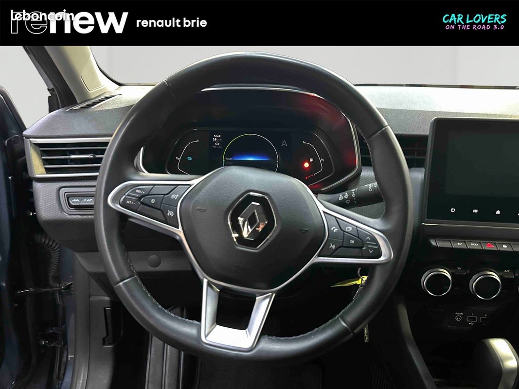 RENAULT Clio E-Tech 140 - 21 Business (image 10)