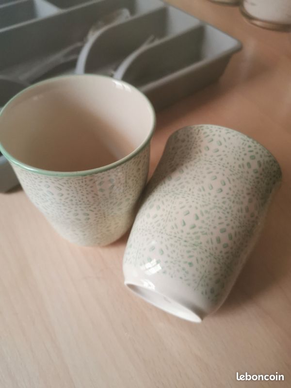 Lot couverts & tasses (image 2)
