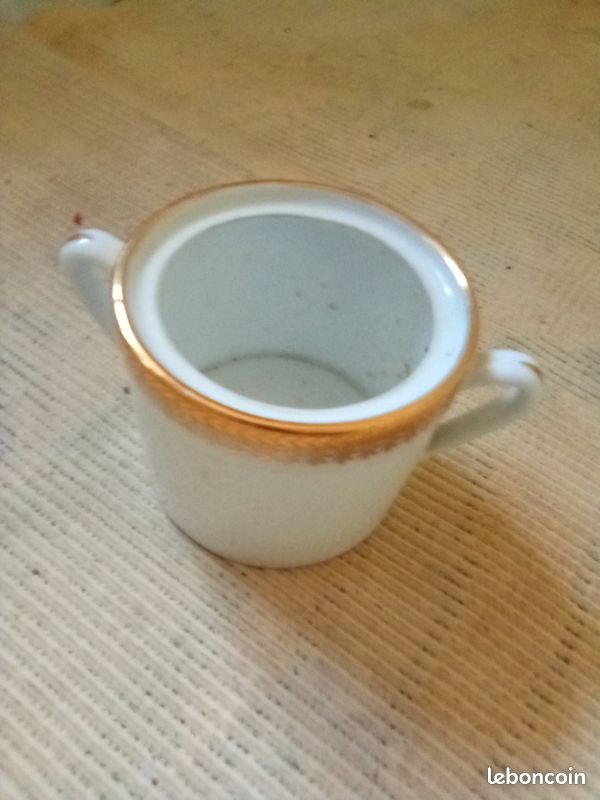 Petit pot en céramique (image 2)