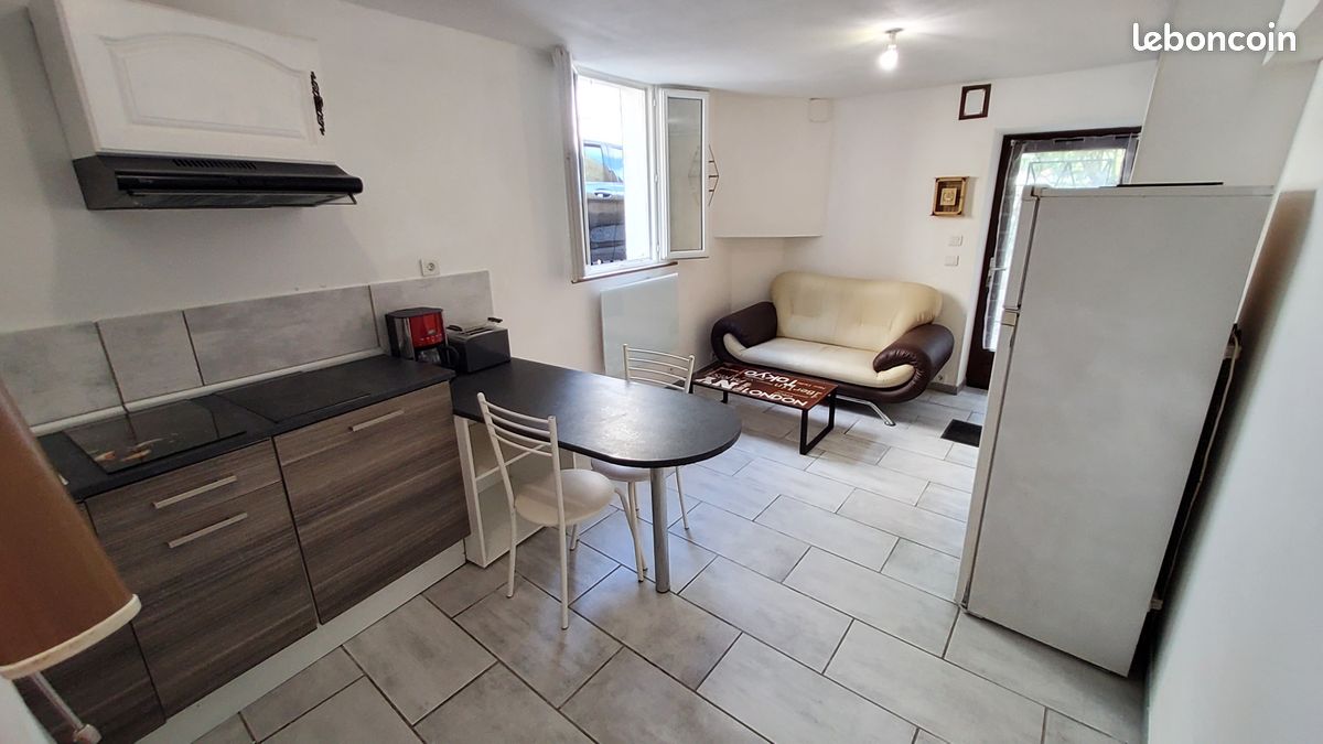 Maison 2 pièces 32 m² · à Angoulême · 32 m² · 500 €
