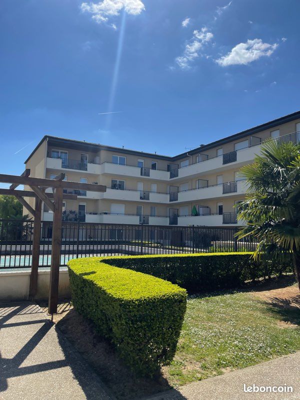 Appartement 2 pièces 33 m² · à Saint-Fargeau-Ponthierry · 33 m² · 830 €