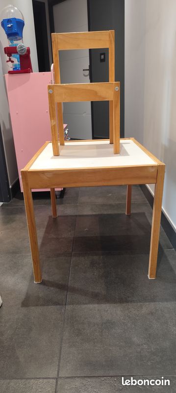 Table et chaise enfant (image 1)