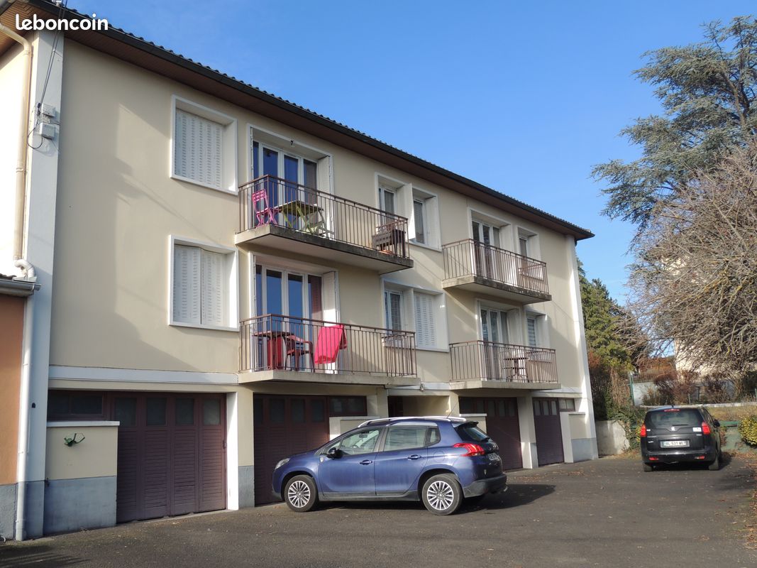 Appartement 3 pièces 63 m² · à Riom · 63 m² · 780 €