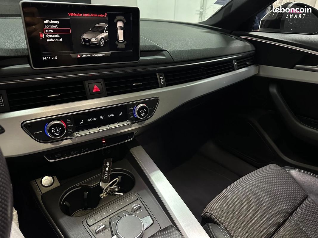 AUDI A4 AVANT 2.0 TDI 150 S tronic 7 S line *COURROIE DE DISTRIBUTION CHANGEE*RÉVISION À JOUR*VIDANGE BOITE (image 24)