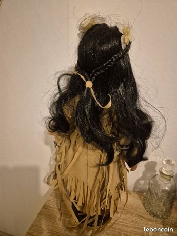 Poupée indienne, vintage, terre cuite, bois et soieü | Acheter sur