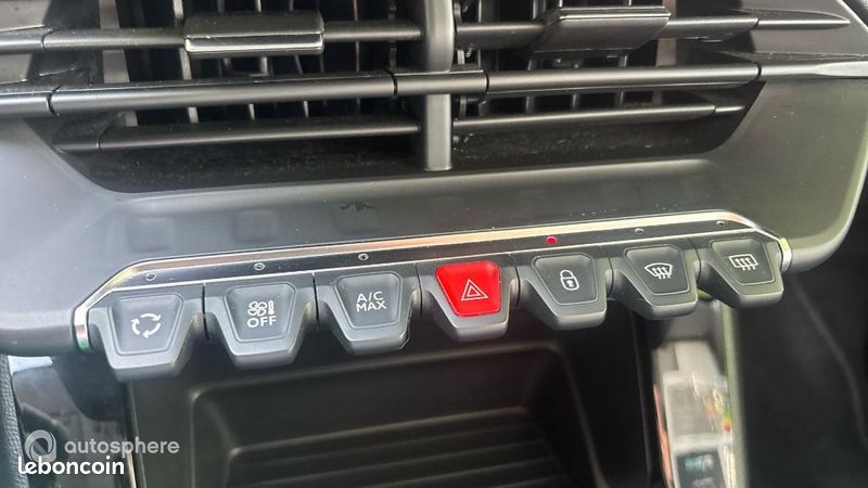 Peugeot 208 1.2 PureTech 75ch S&S Like (image 27)