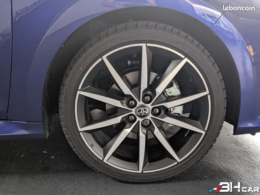 Toyota Yaris 1.5 130H 90 HYBRID FULL-HYBRID 0.8KWH GR-SPORT BVA (image 27)