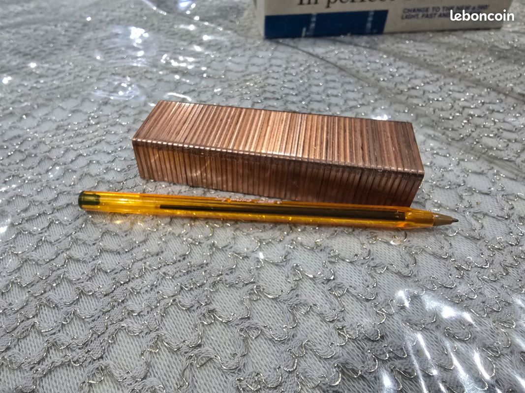 YOKIVE Lot De 2 Extracteurs D'agrafes Magnétiques Pour Bureau