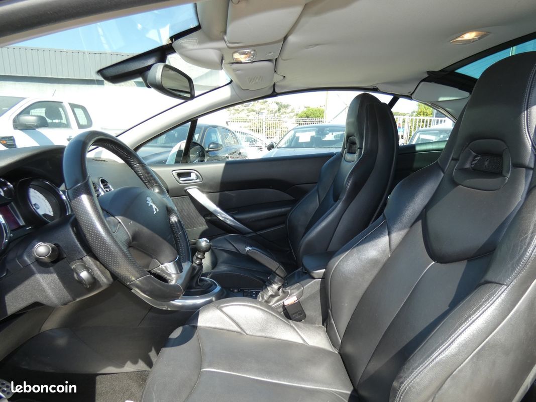 PEUGEOT 308 CC 2.0 HDi 163ch Féline (image 12)