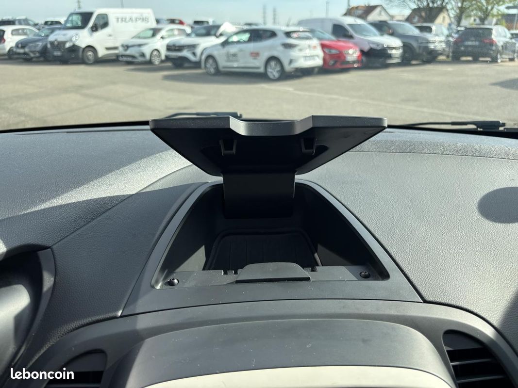 RENAULT CAPTUR 0.9 Energy TCe 90 ch Business (image 14)