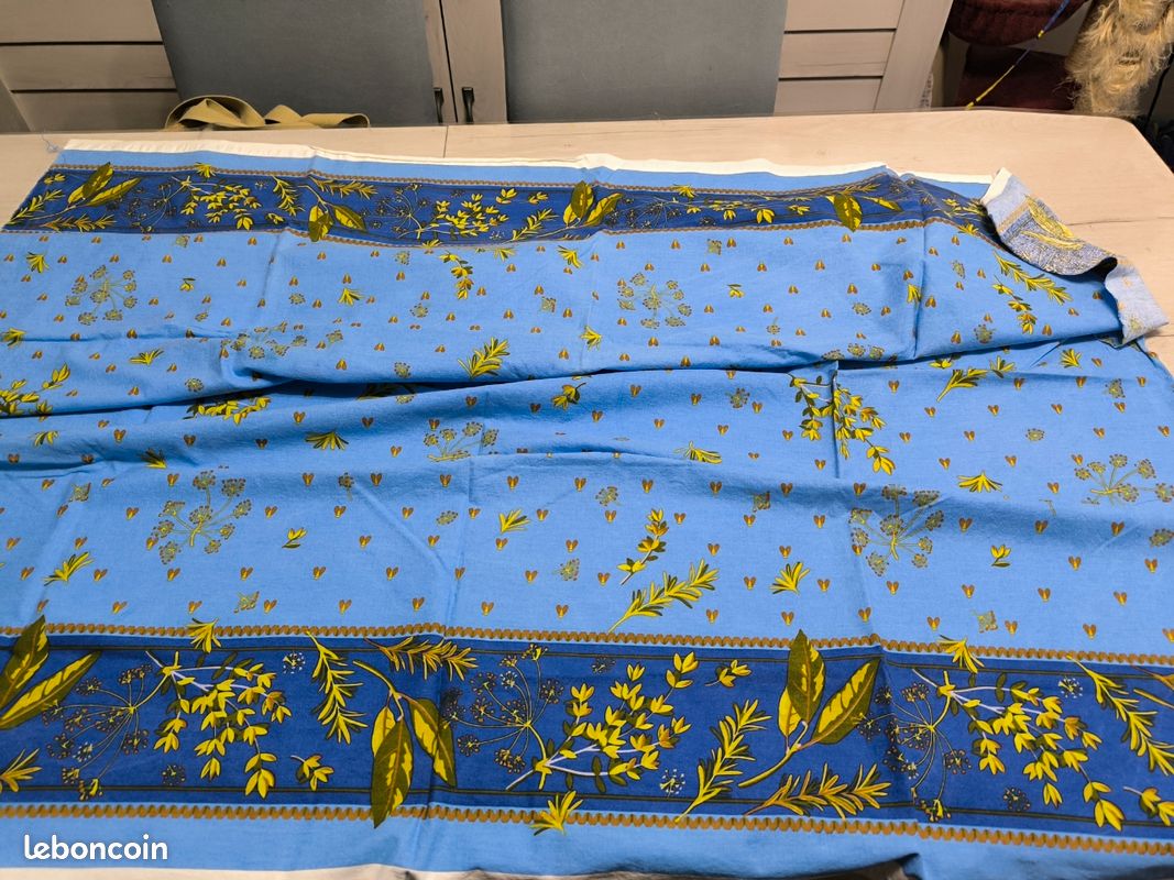 2 Coupons Tissu Fleurs Bleu - 62x65 Cm + 37x43 Cm, Coton Polyester, Neufs
