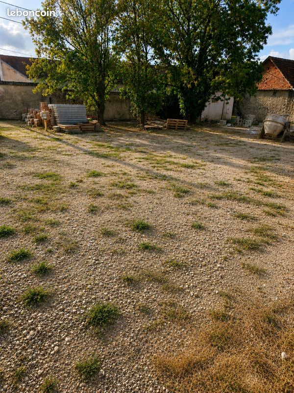 Terrain a batir · à Sours · 70 000 €