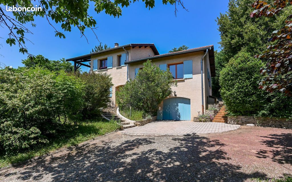 Maison 7 pièces 166 m² · à Sainte-Foy-lès-Lyon · 166 m² · 750 000 €