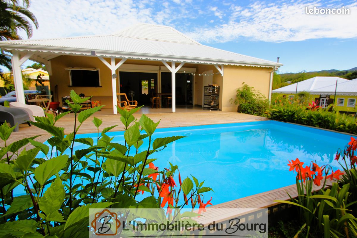 Maison 4 pièces 100 m² · à Sainte-Rose · 100 m² · 399 000 €