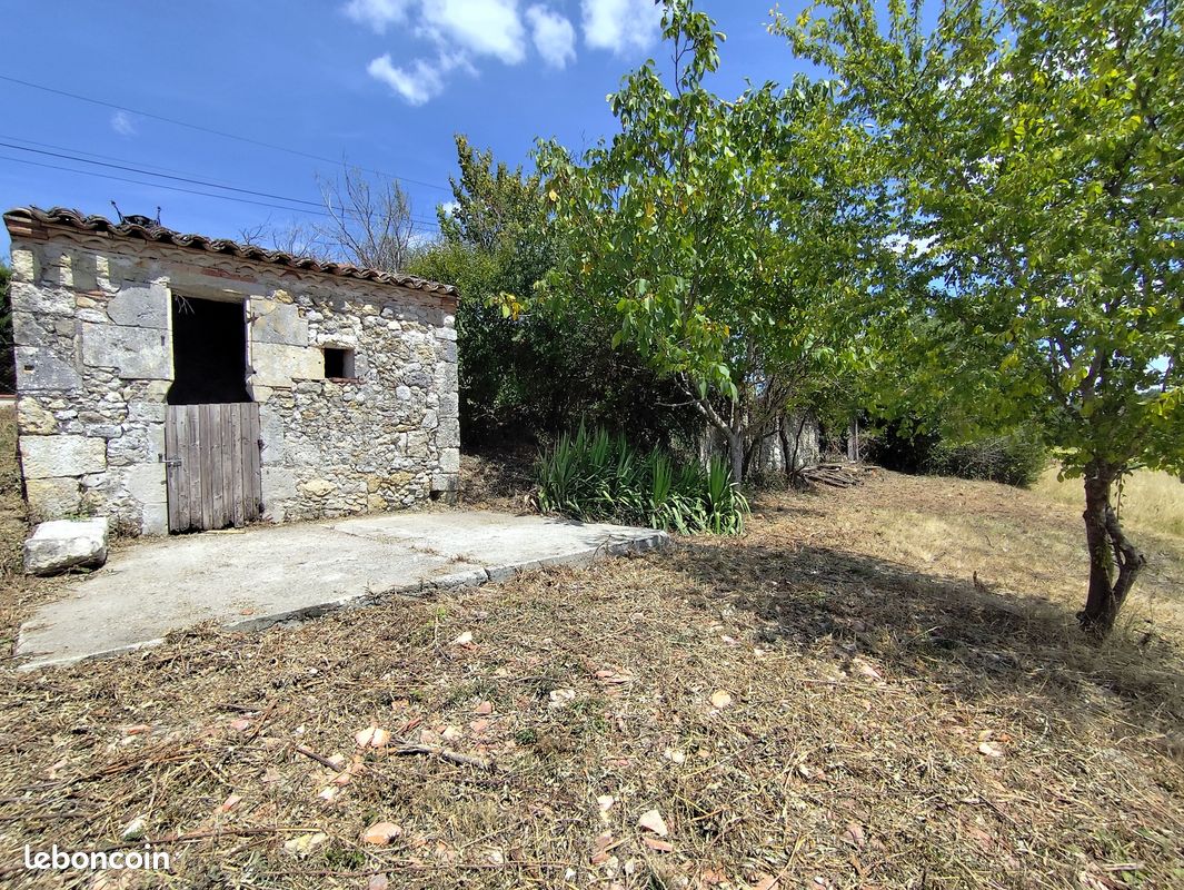 Terrain avec jolie Vue · à Astaffort · 39 000 €