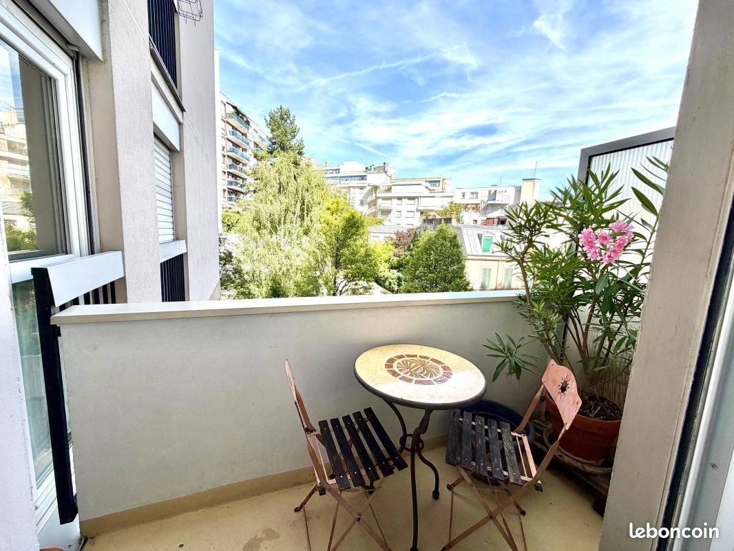 Appartement 4 pièces 89 m² · à Paris · 89 m² · 810 000 €