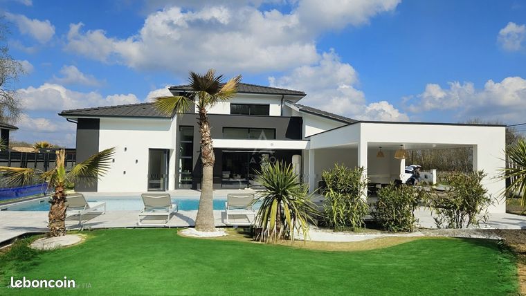 Villa 6 pièces 190 m²