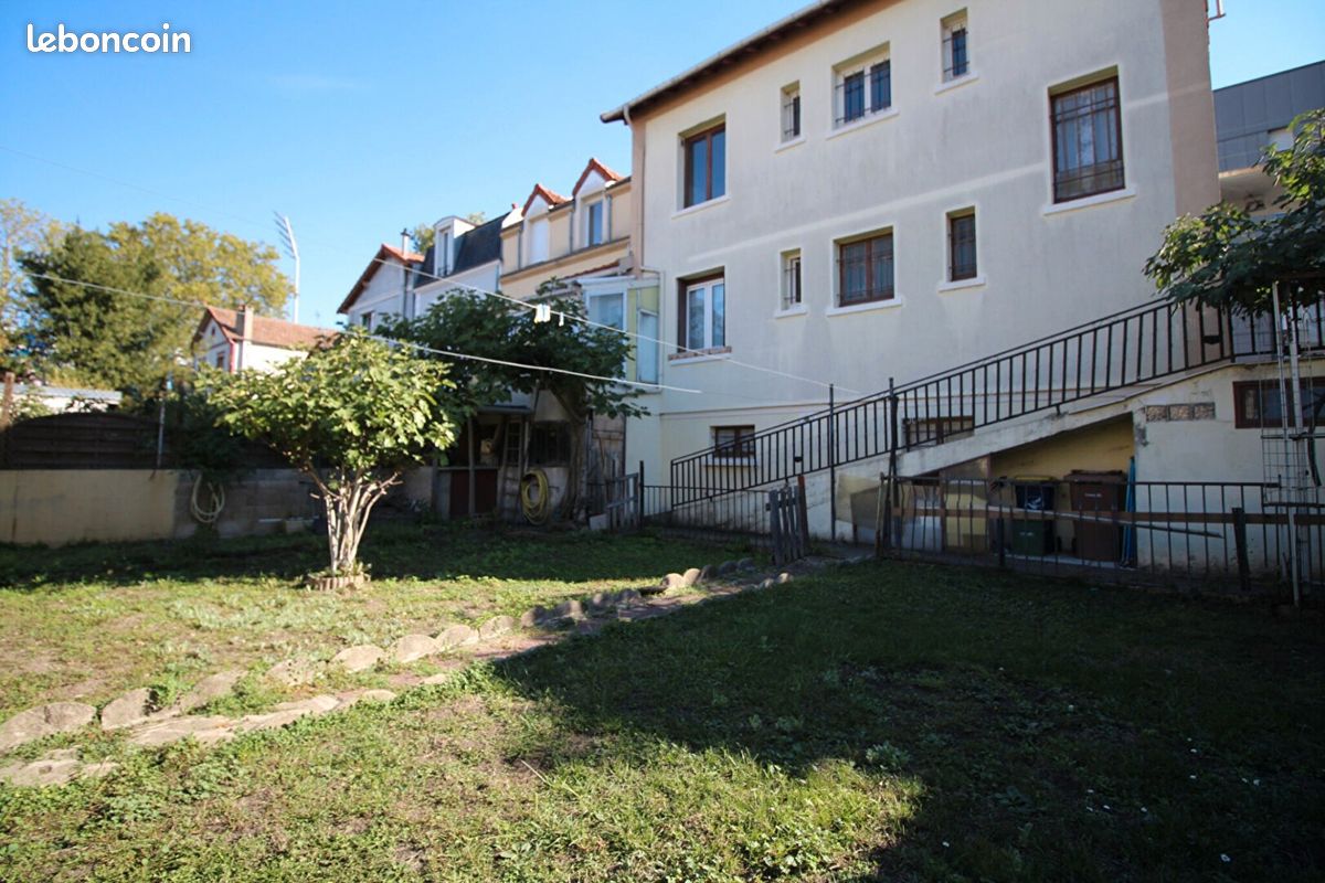 Maison 7 pièces 180 m² · à Colombes · 180 m² · 625 000 €