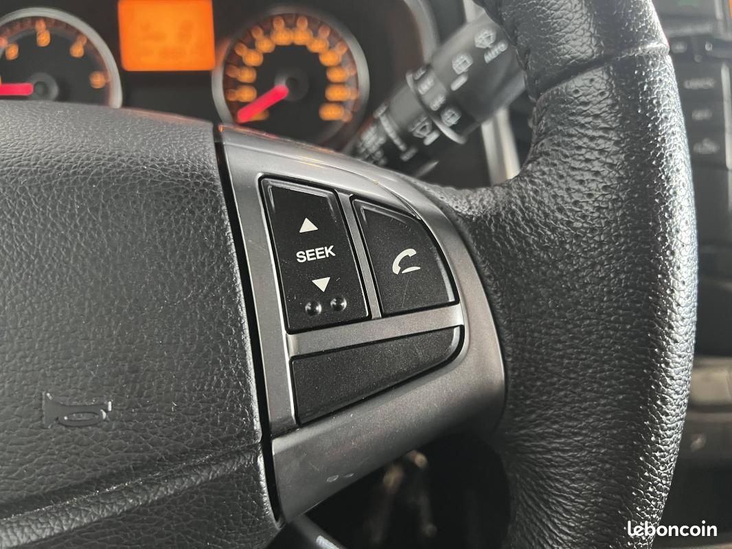 Ssangyong Korando II 200 e-XDi 149ch "LE" Pack Sport 4WD (image 10)
