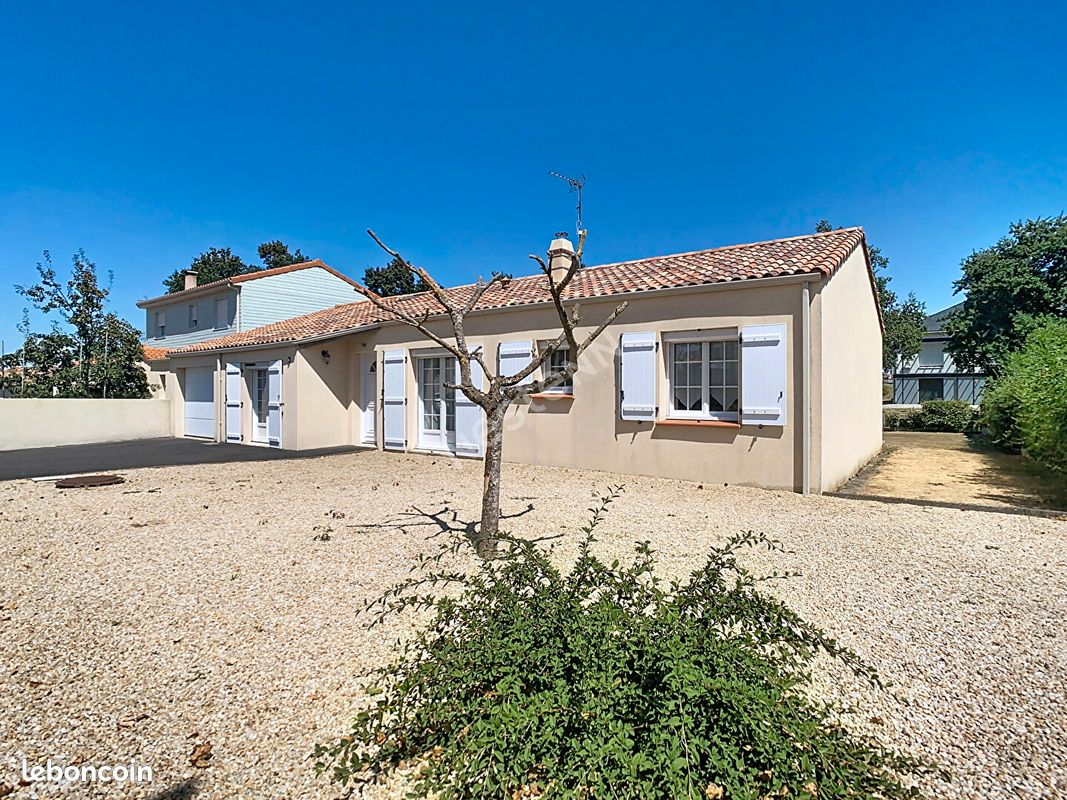 Maison 6 pièces 99 m² · à Beaupréau-en-Mauges · 99 m² · 239 990 €
