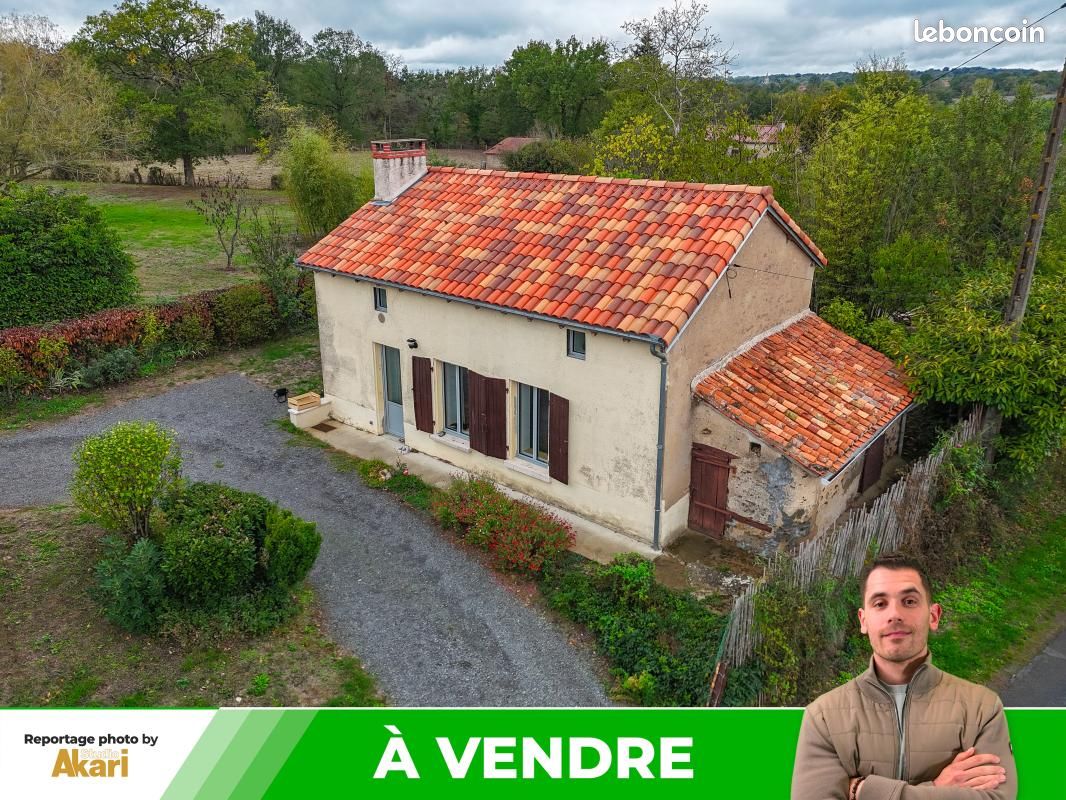 Maison 2 pièces 54 m² · à Adriers · 54 m² · 115 000 €