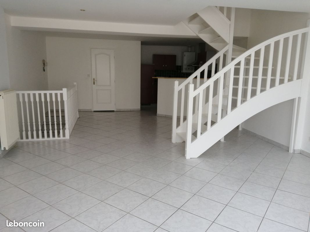 Appartement 3 pièces 90 m² · à Saint-Avold · 90 m² · 580 €