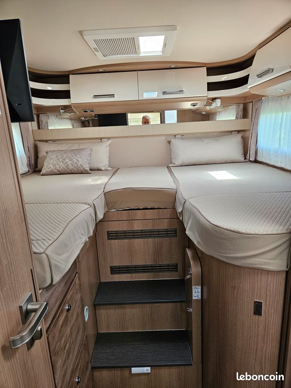 CAMPING CAR Mercedes Carthago Lits Jumeaux (image 17)