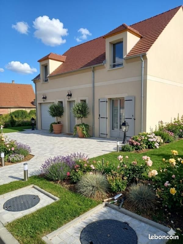 Maison 6 pièces 114 m² · à Saint-Cyr-sous-Dourdan · 114 m² · 329 000 €