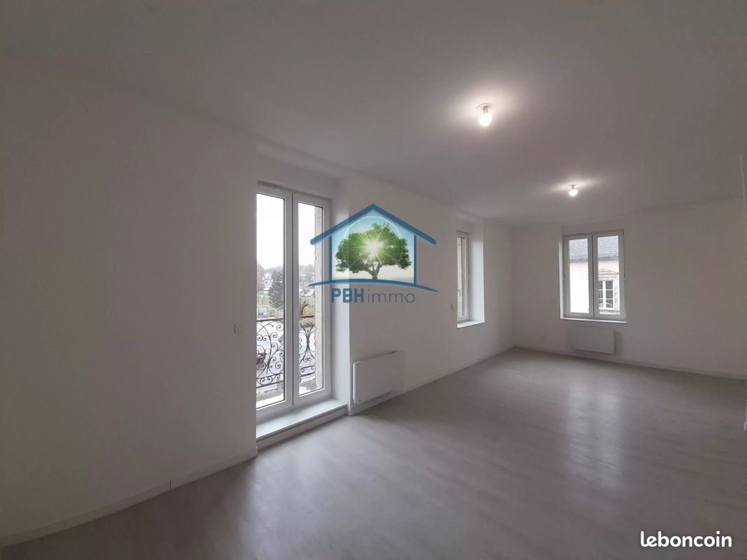 Appartement 3 pièces 62 m² · à Eygurande · 62 m² · 655 €